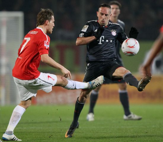 尤其是在2 尤其是在2